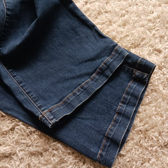 Silver Jeans Avery Curvy Fit Trouser, Tall Long Inseam, 30x33 - Picture 2 of 5